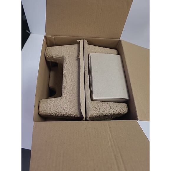 Young Living Desert Mist Essential Oil Ultrasonic Diffuser Lights Up Adjustable - Picture 9 of 12